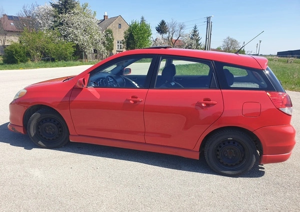 Toyota Matrix cena 11900 przebieg: 185000, rok produkcji 2004 z Syców małe 154